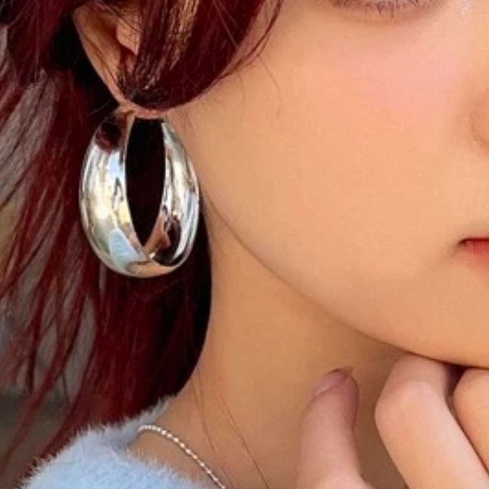 News hoop earrings